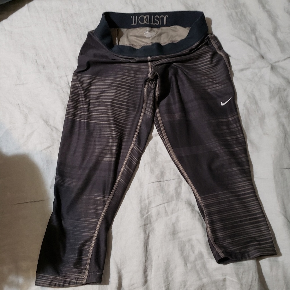 Capri leggings